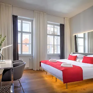 Bishop's House 4*, Praga Czechy